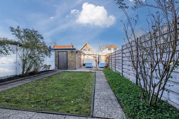 Photo 4 of Frans Halsstraat 25