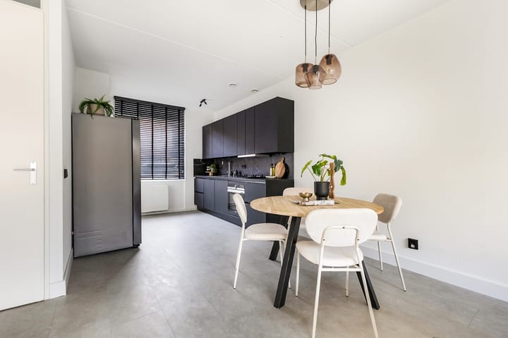 Foto 10 van Sint Eustatiusstraat 65