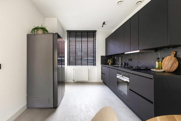 Foto 12 van Sint Eustatiusstraat 65