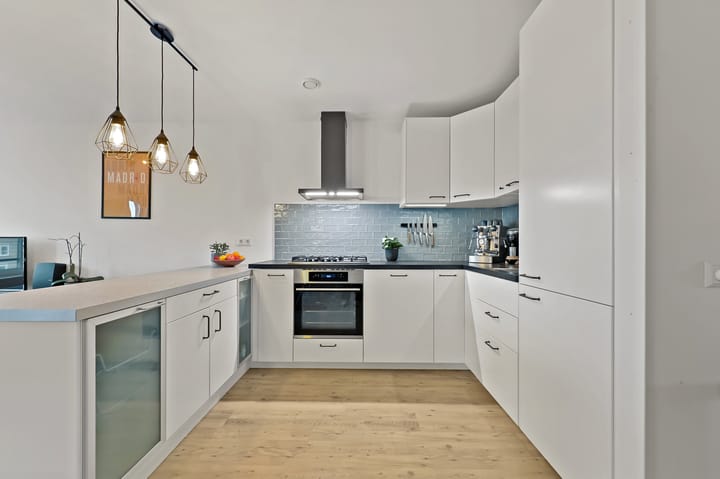 Foto 16 van Lasserstraat 54