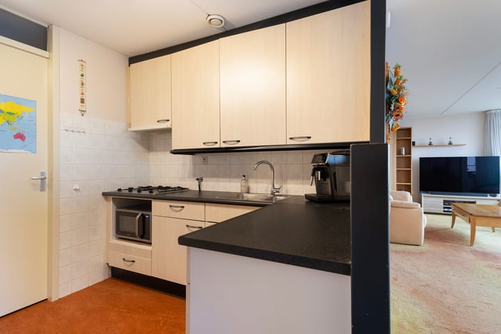 Foto 9 van Romkeslaan 112