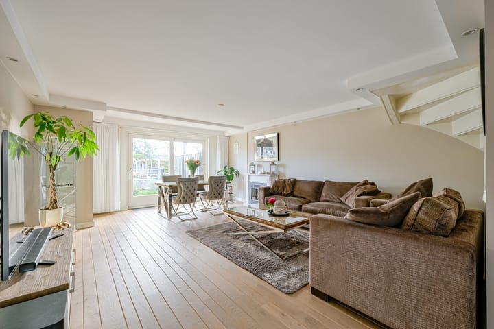 Photo 5 of Langeweydt 30