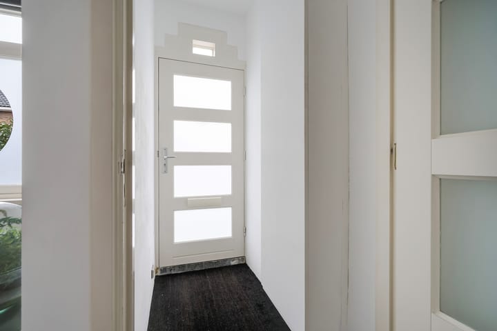 Foto 10 van Jan de Weertstraat 32