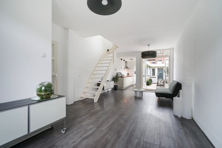 Foto 14 van Jan de Weertstraat 32