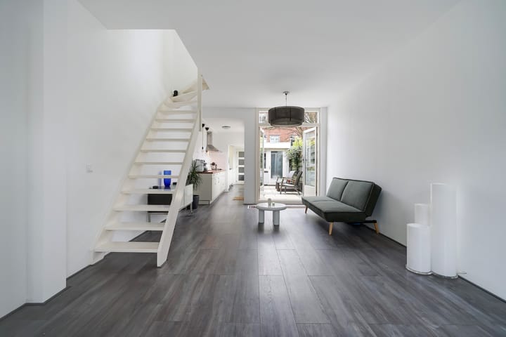 Foto 15 van Jan de Weertstraat 32