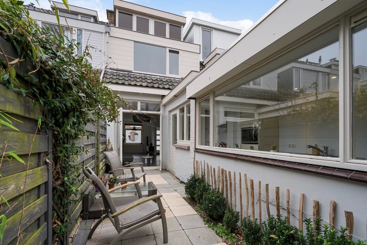 Foto 19 van Jan de Weertstraat 32