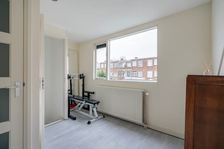 Foto 27 van Jan de Weertstraat 32