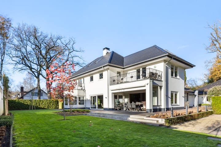 Generaal Van Heutszlaan 156