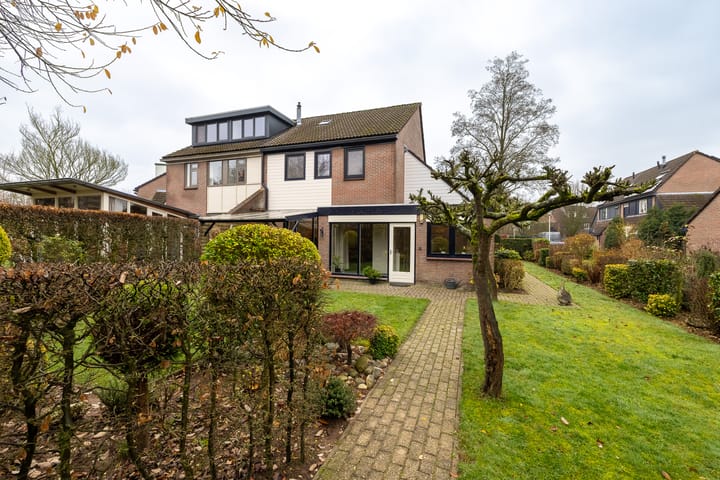 Photo 2 of Koemate 104