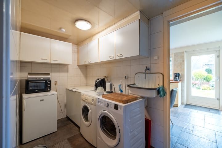 Foto 14 van Koemate 104