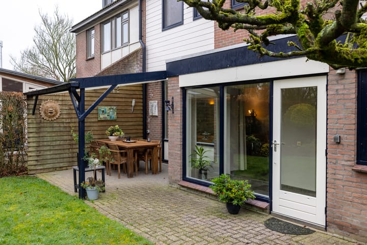 Foto 15 van Koemate 104