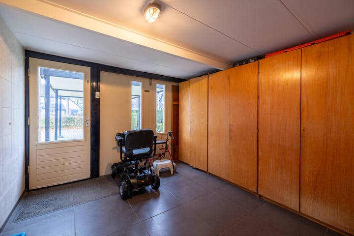 Foto 25 van Koemate 104