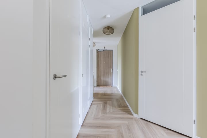 Photo 33 of Bob Angelostraat 1