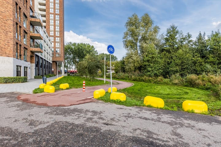 Photo 46 of Bob Angelostraat 1