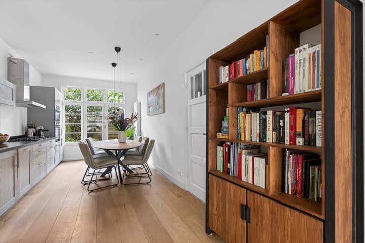 Foto 12 van Van Tuyll van Serooskerkenweg 86