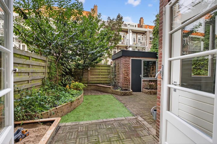 Foto 29 van Van Tuyll van Serooskerkenweg 86