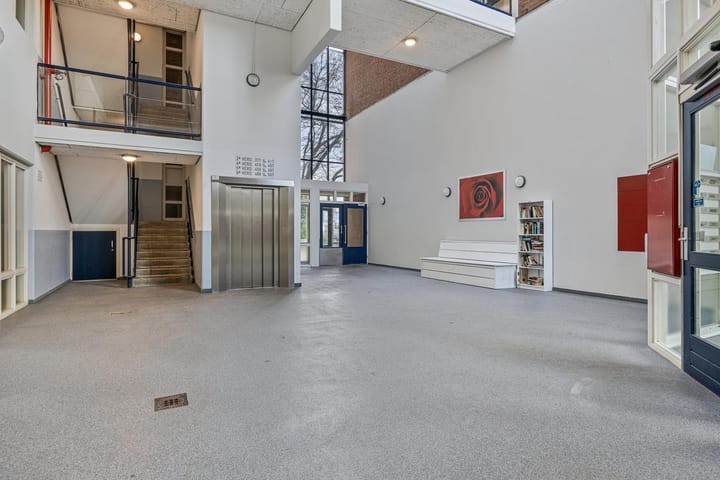 Photo 7 of Oostmaaslaan 475