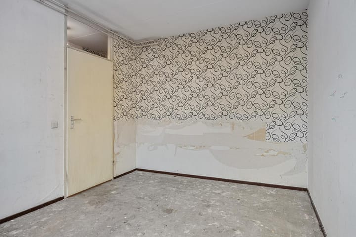 Photo 13 of Oostmaaslaan 475