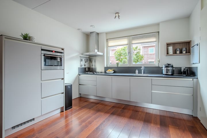 Foto 9 van Roodakker 8