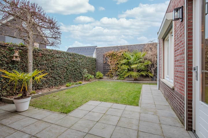 Foto 20 van Roodakker 8