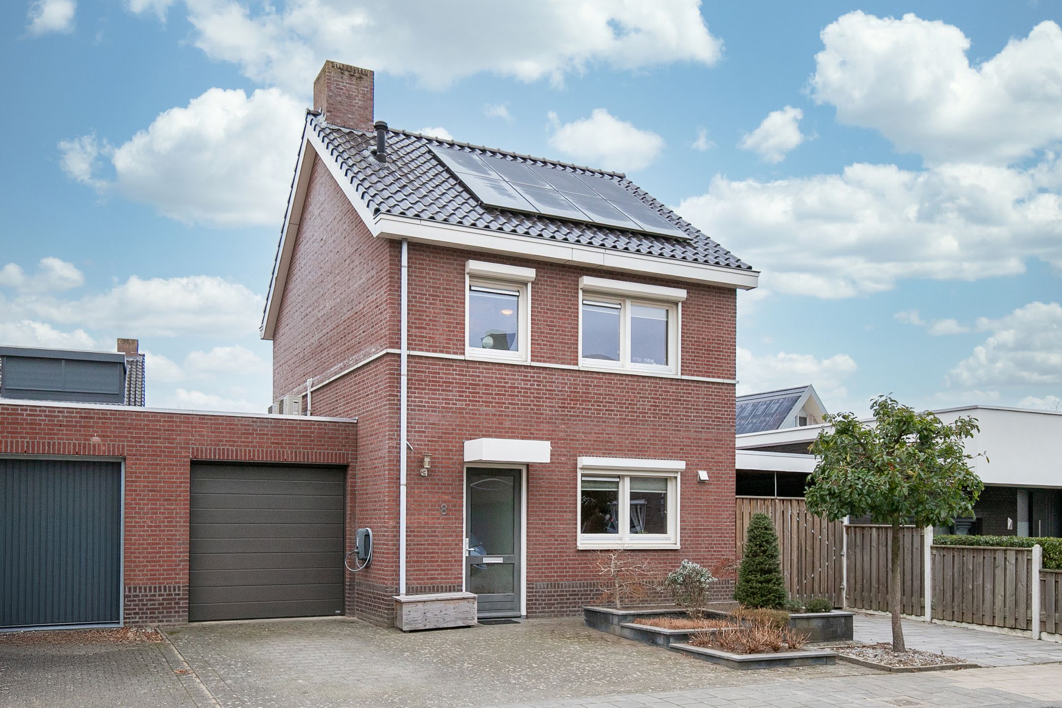 Buying a house in The Netherlands., Roodakker 8