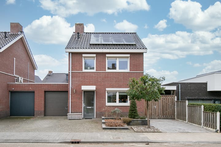 Foto 30 van Roodakker 8