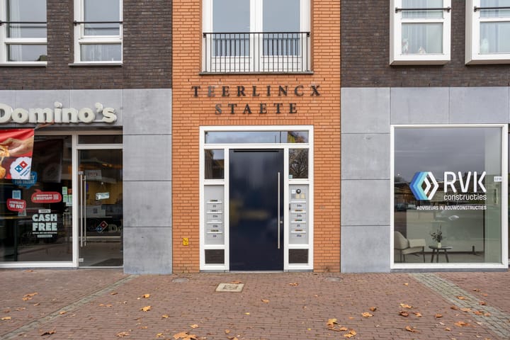 Foto 2 van Wilhelminaplein 23-A