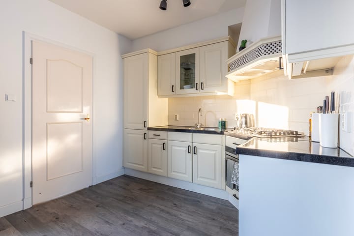 Foto 16 van Kerklaan 16