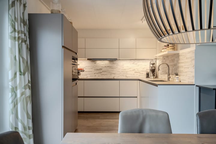 Foto 20 van Meester Geensenweg 8