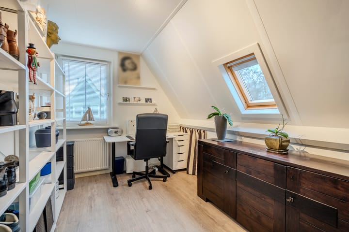 Foto 32 van Meester Geensenweg 8