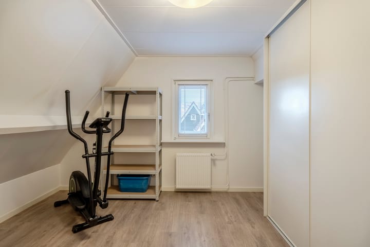 Foto 42 van Meester Geensenweg 8