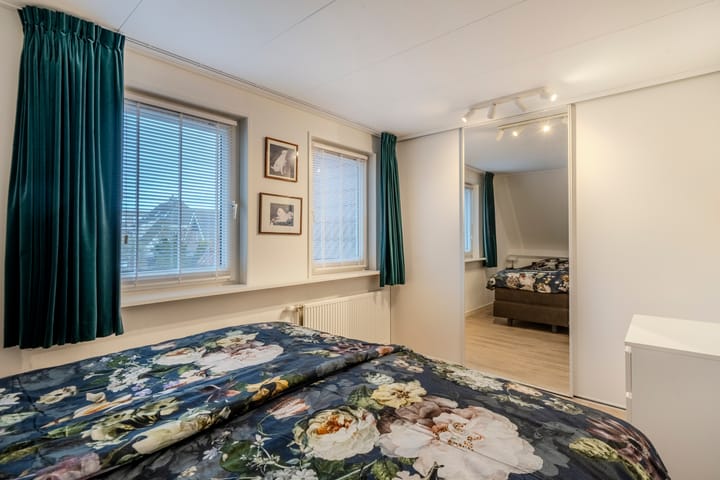 Foto 35 van Meester Geensenweg 8