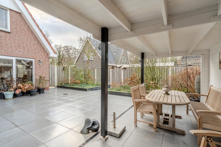 Foto 66 van Meester Geensenweg 8