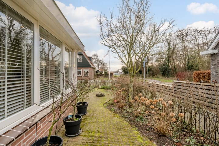 Foto 67 van Meester Geensenweg 8