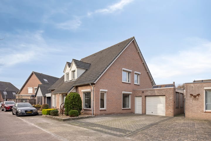 Foto 45 van Voorstveld 3