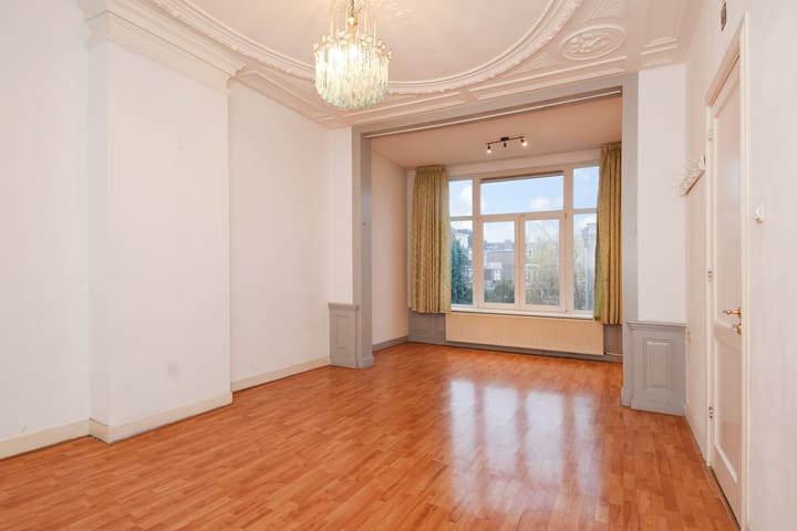 Foto 9 van Weimarstraat 143