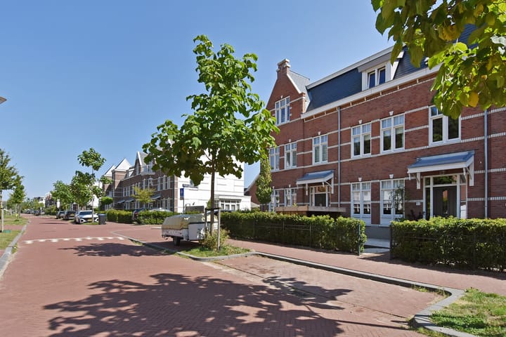 Foto 50 van Markgraaflaan 92