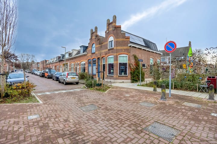 Foto 27 van Jacob Catsstraat 76