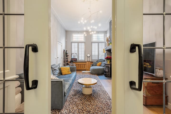 Foto 12 van de Roy van Zuidewijnlaan 8