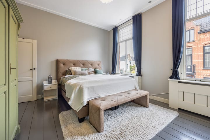 Foto 31 van de Roy van Zuidewijnlaan 8