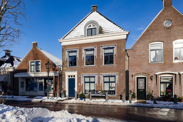 Galamagracht 10 main image