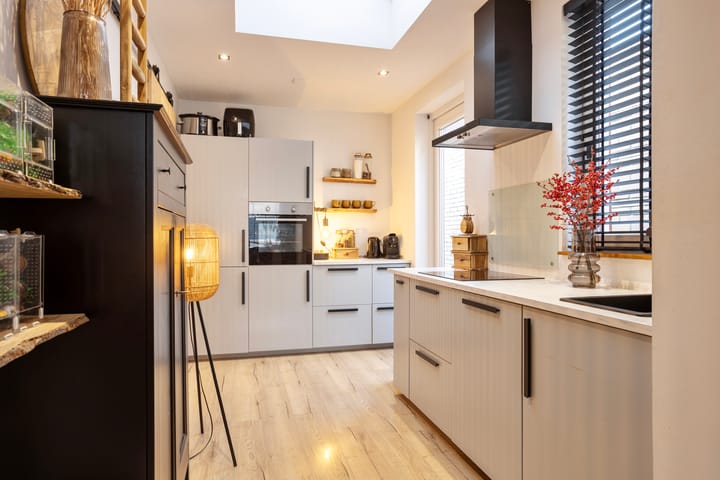 Photo 12 of Tulpstraat 10