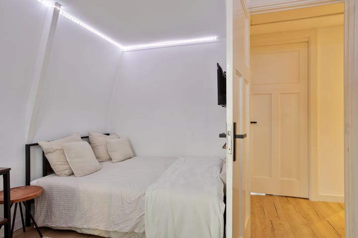 Photo 22 of Tulpstraat 10