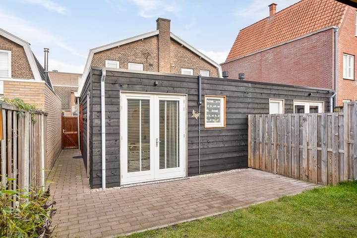 Photo 28 of Tulpstraat 10