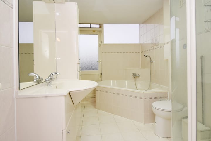 Foto 16 van Weimarstraat 143-A