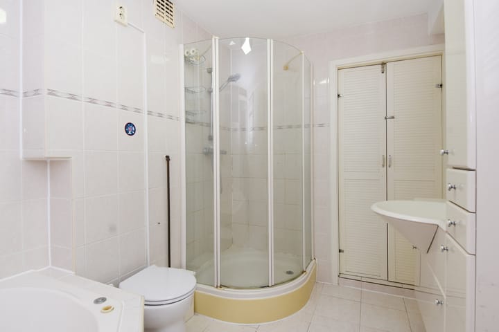 Foto 19 van Weimarstraat 143-A