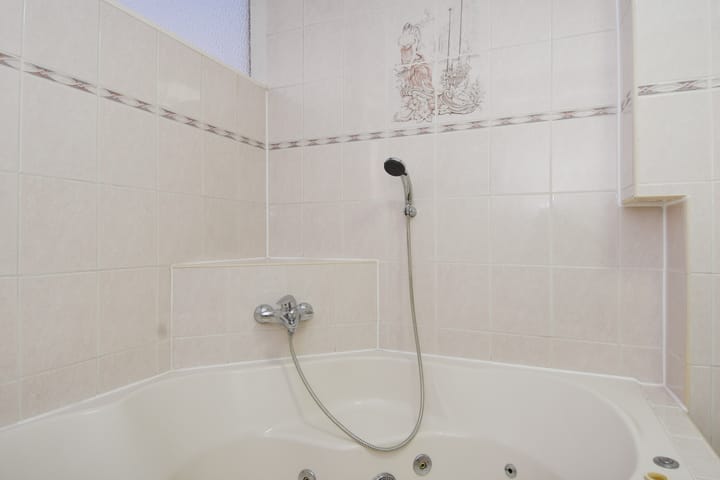 Foto 20 van Weimarstraat 143-A