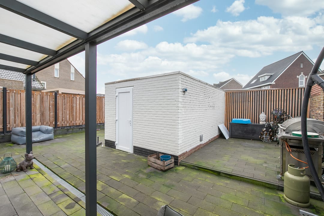 Photo 16 of Vloedgraafstraat 8