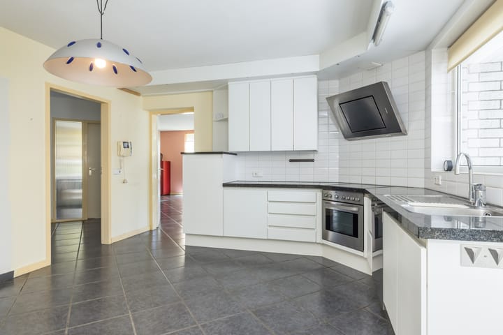 Foto 10 van Steve Bikostraat 35