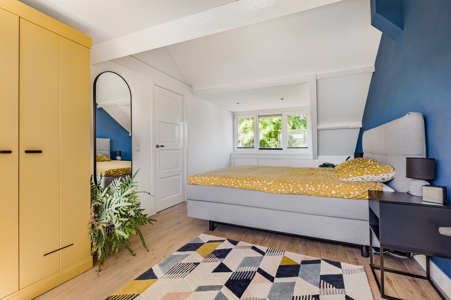 Foto 19 van Jan Luykenstraat 82